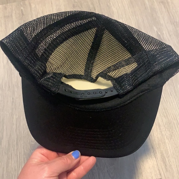 Shaka People Mesh Snapback Hat - Picture 5 of 6